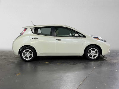 2011 Nissan LEAF SL-e