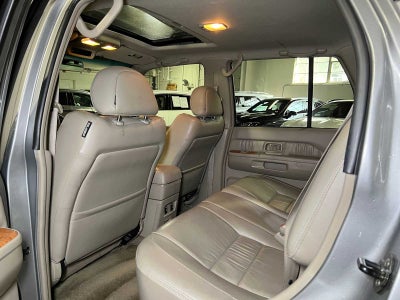 2001 INFINITI QX4 Luxury