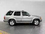 2001 INFINITI QX4 Luxury