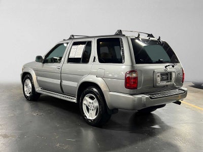 2001 INFINITI QX4 Luxury