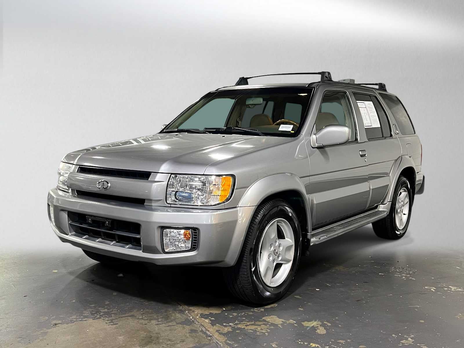 2001 INFINITI QX4 Luxury
