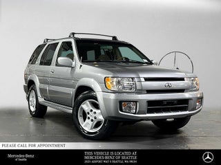 2001 INFINITI QX4 Luxury