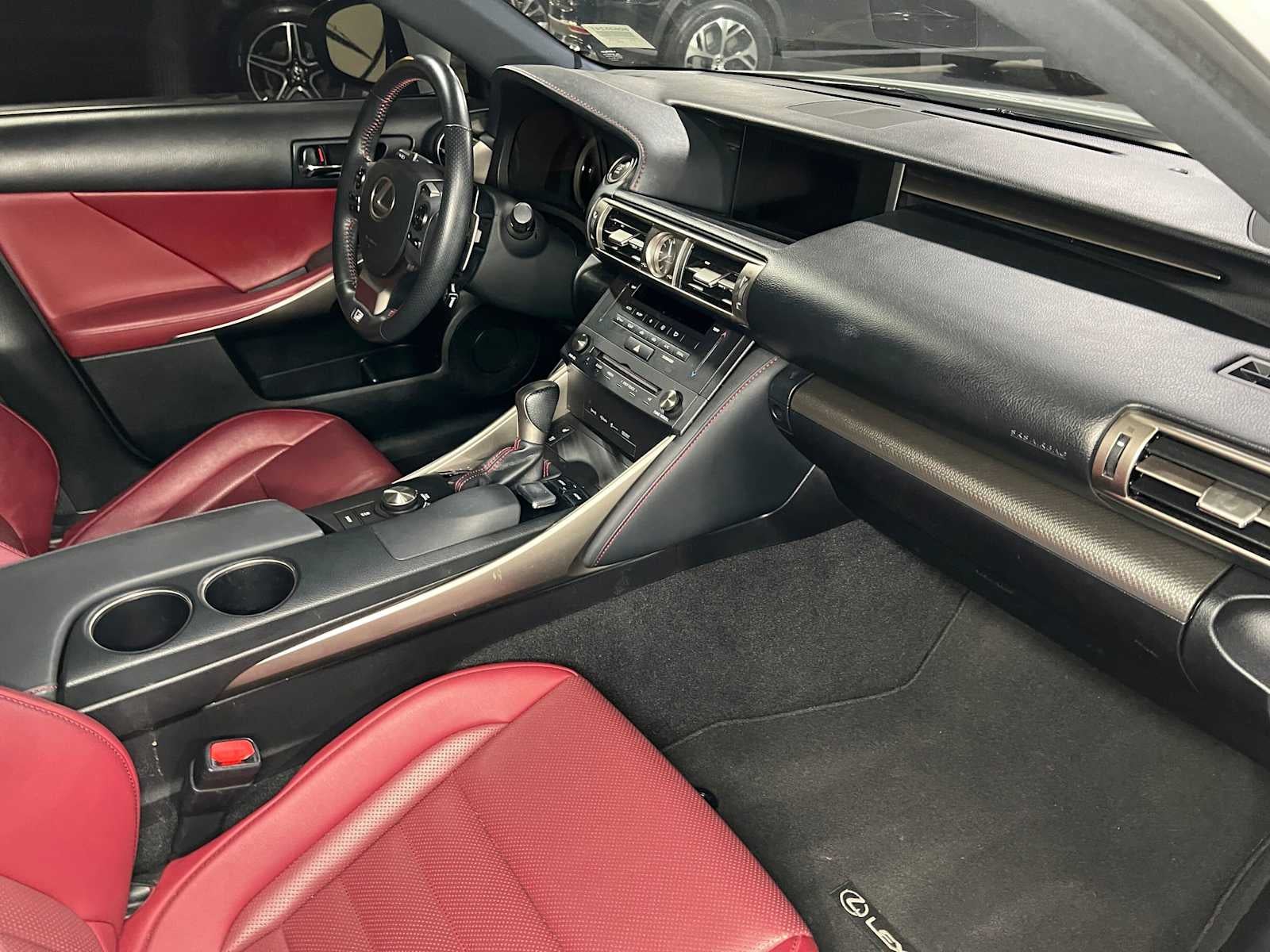 2015 Lexus IS 250 4dr Sport Sdn RWD