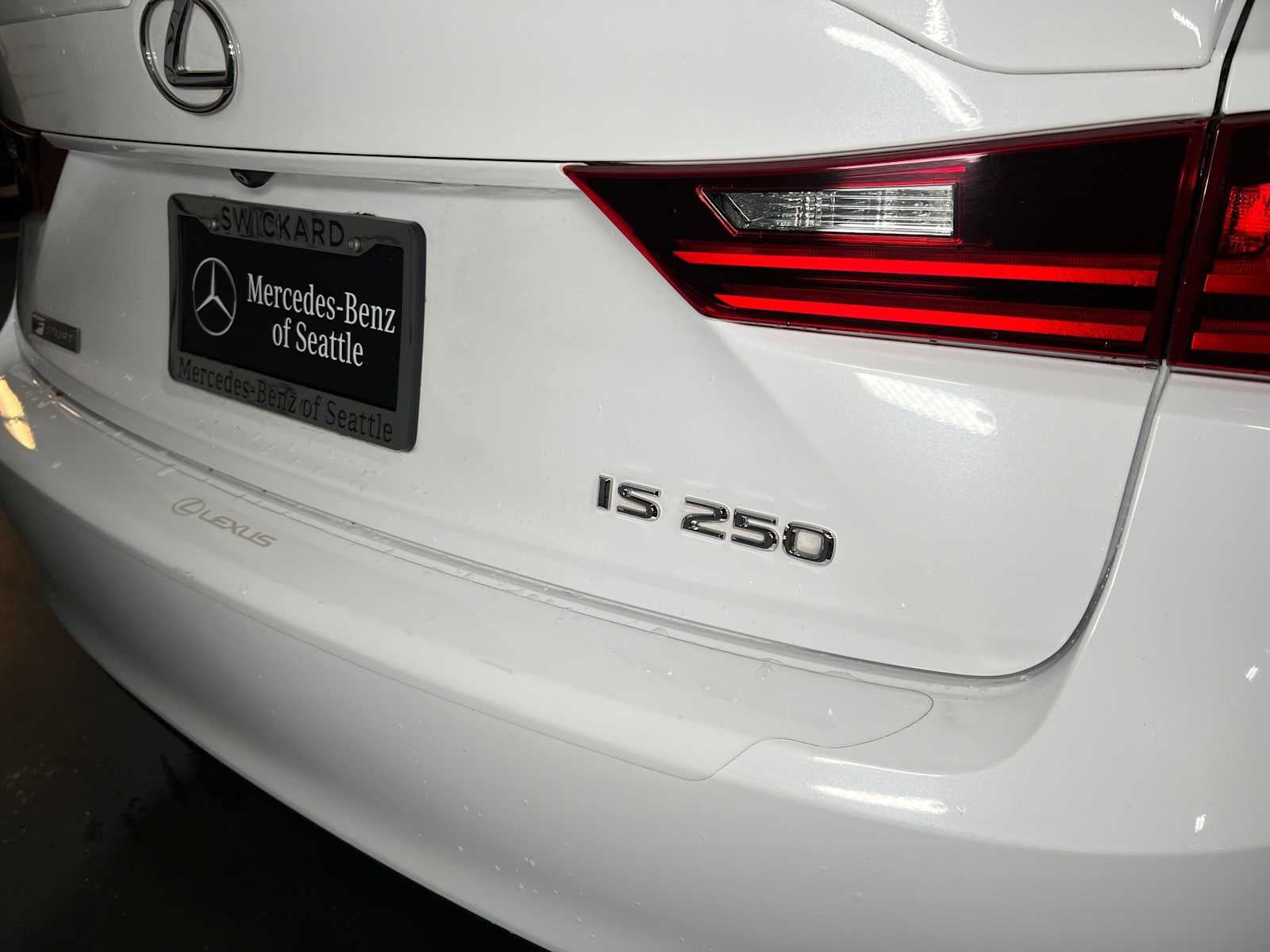 2015 Lexus IS 250 4dr Sport Sdn RWD