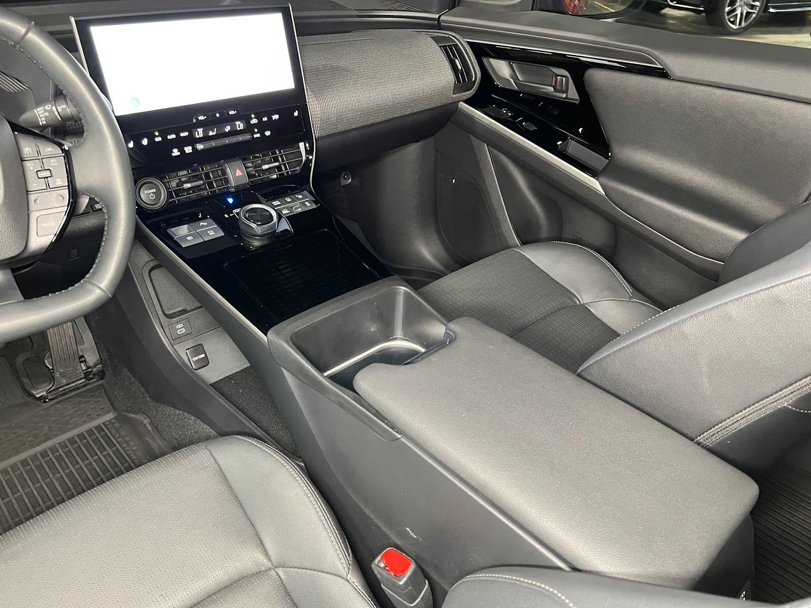 2025 Subaru Solterra Limited