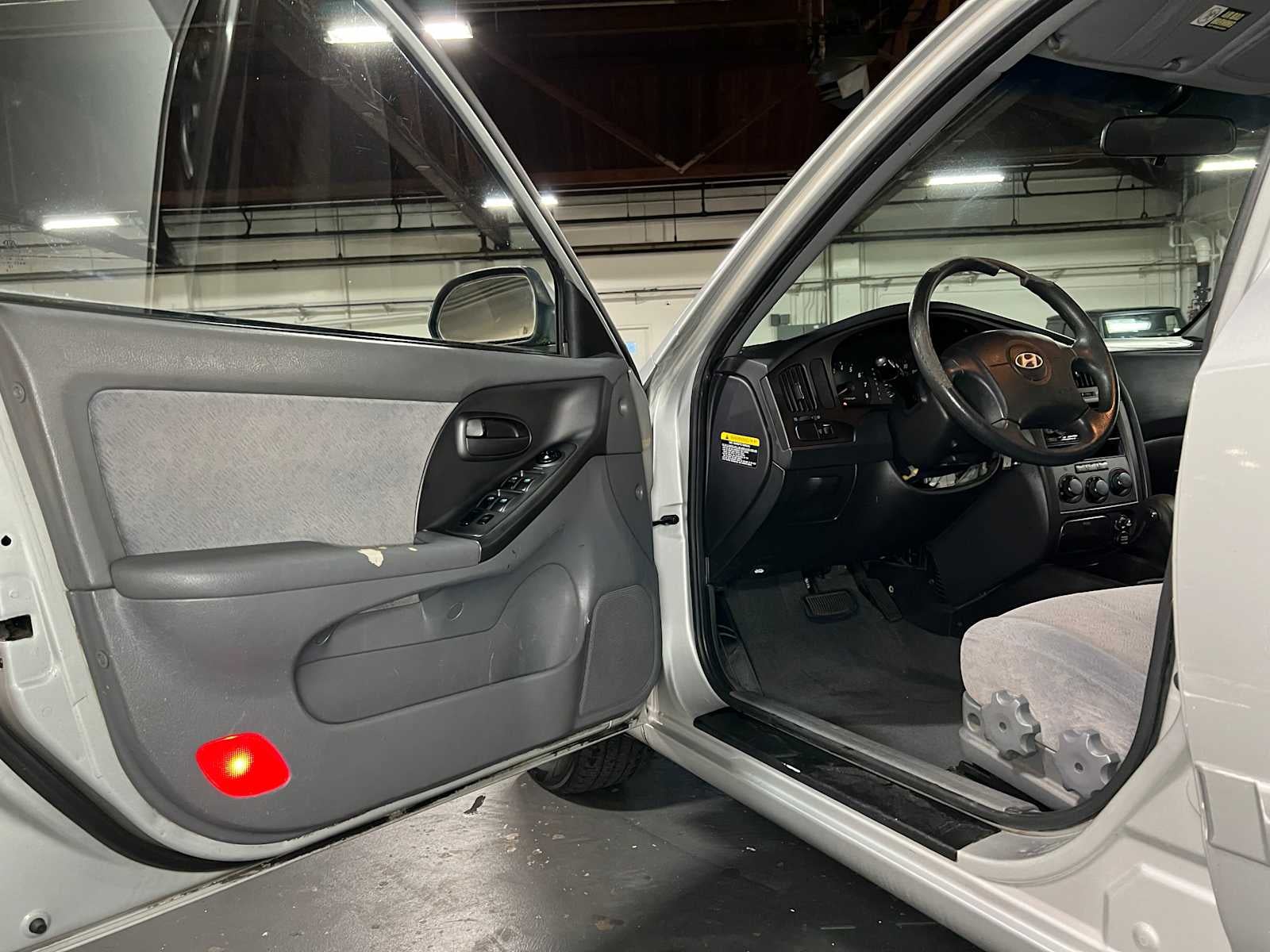 2005 Hyundai Elantra GLS