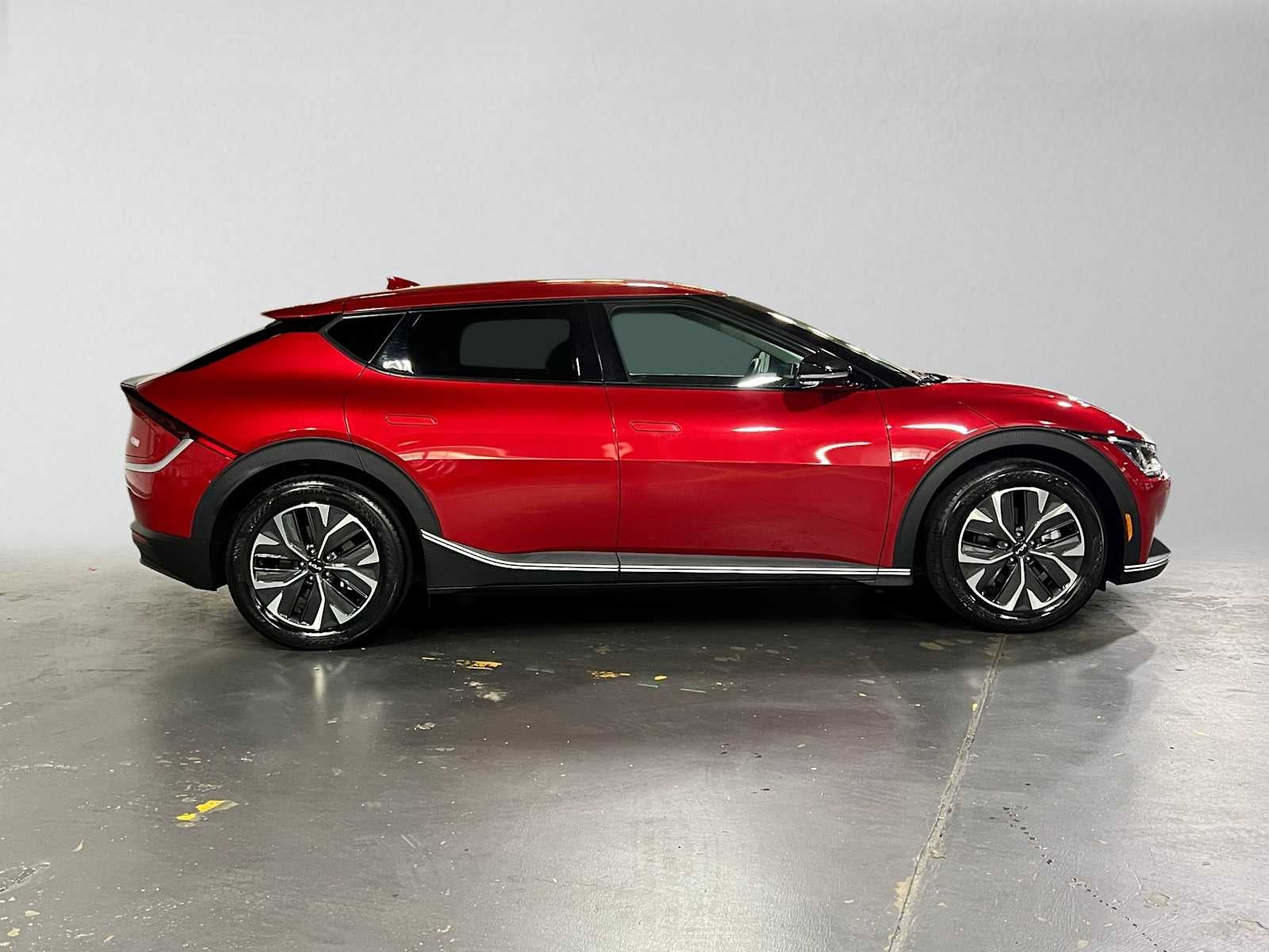 Used 2024 Kia EV6 Light L/R with VIN KNDC34LA0R5204166 for sale in Seattle, WA