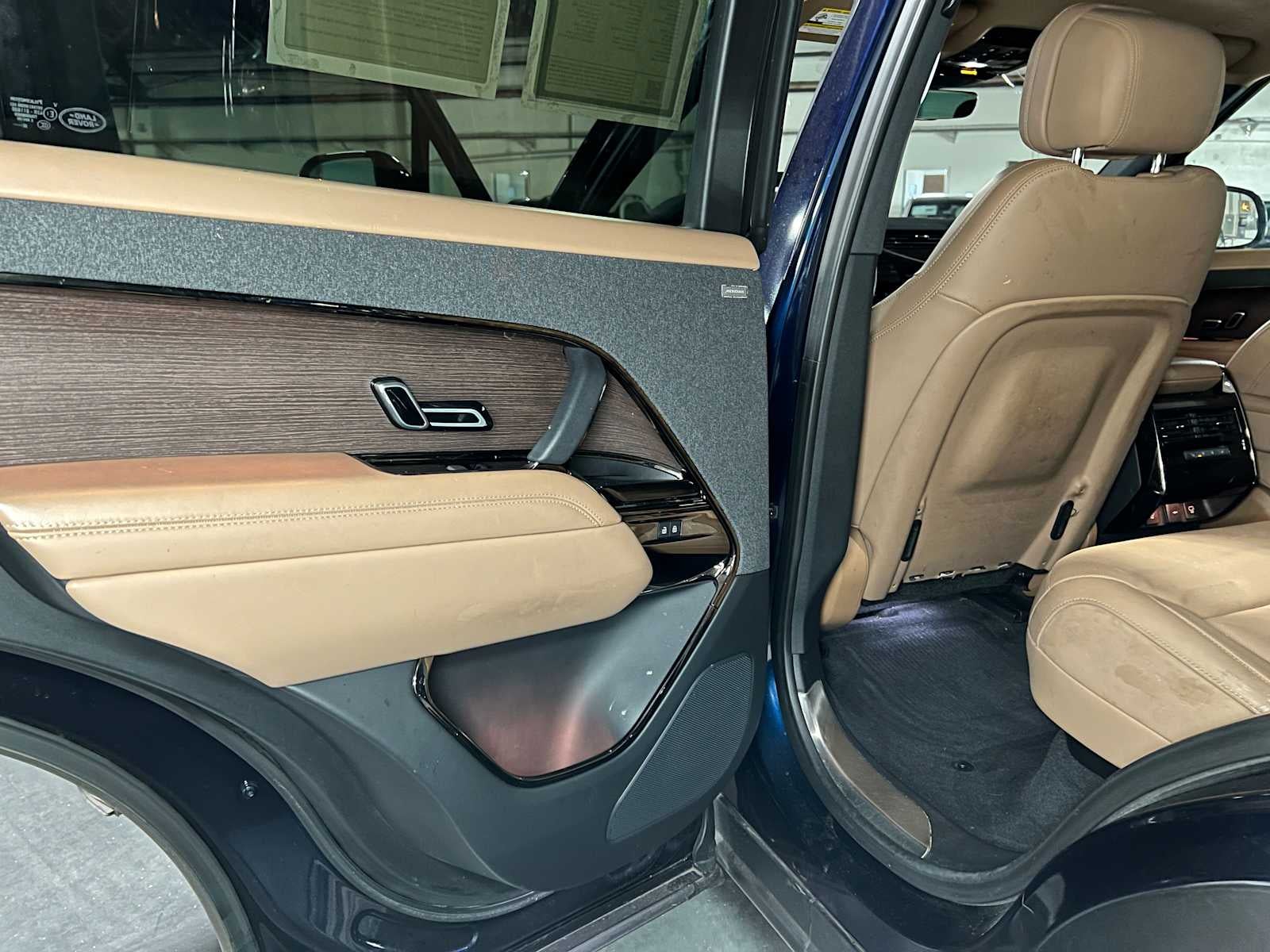 2023 Land Rover Range Rover Sport SE