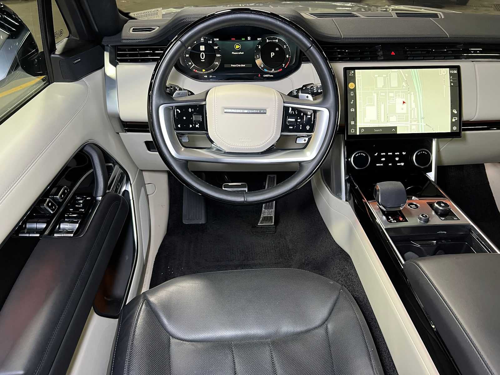 2023 Land Rover Range Rover SE