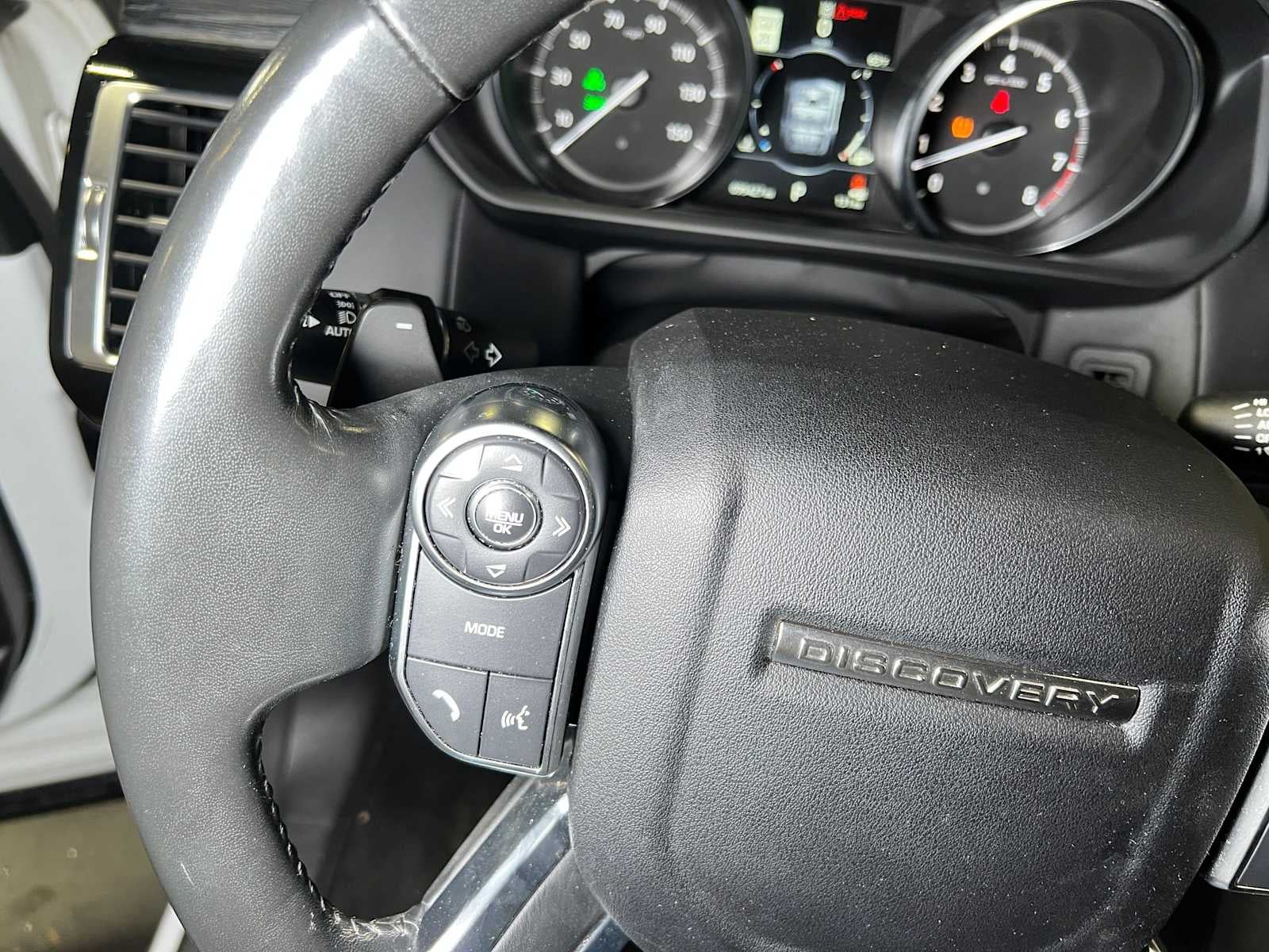 2017 Land Rover Discovery HSE Luxury