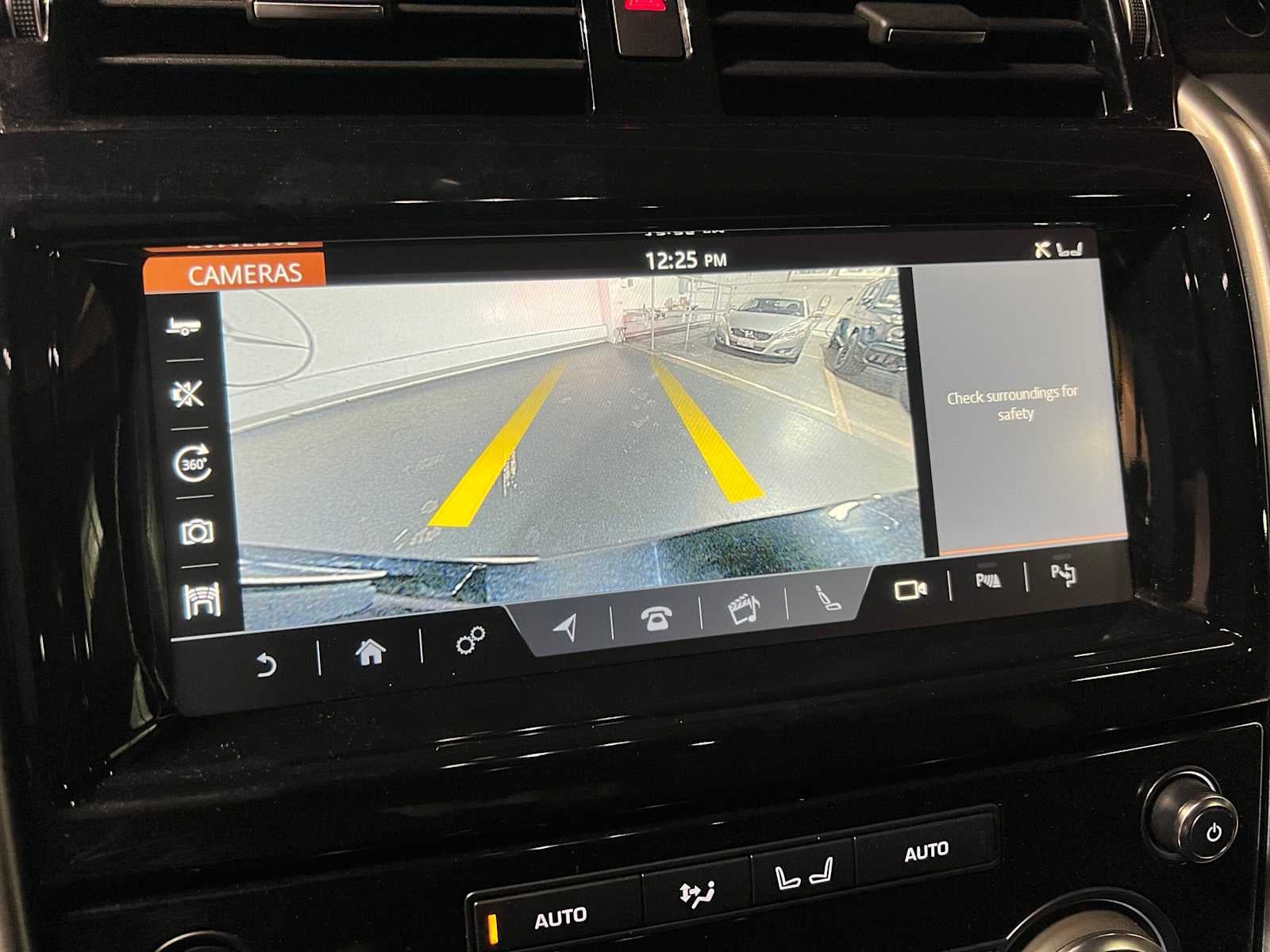2017 Land Rover Discovery HSE Luxury