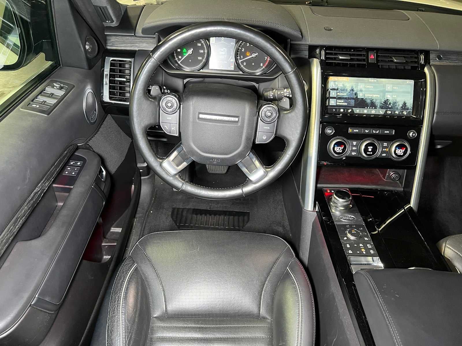 2017 Land Rover Discovery HSE Luxury