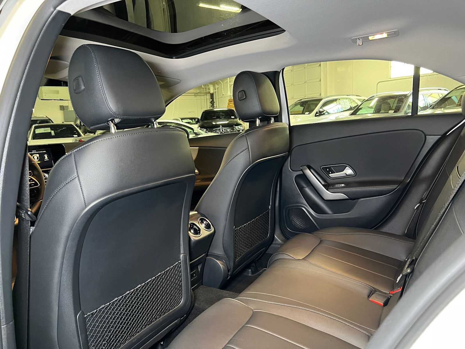 2022 Mercedes-Benz A 220 4MATIC® Sedan