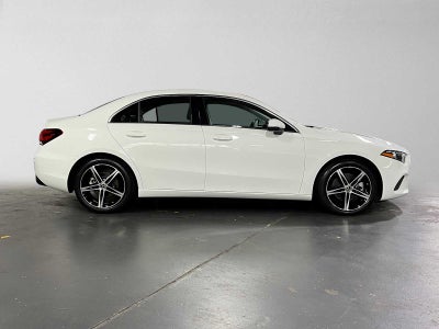 2022 Mercedes-Benz A 220 4MATIC® Sedan