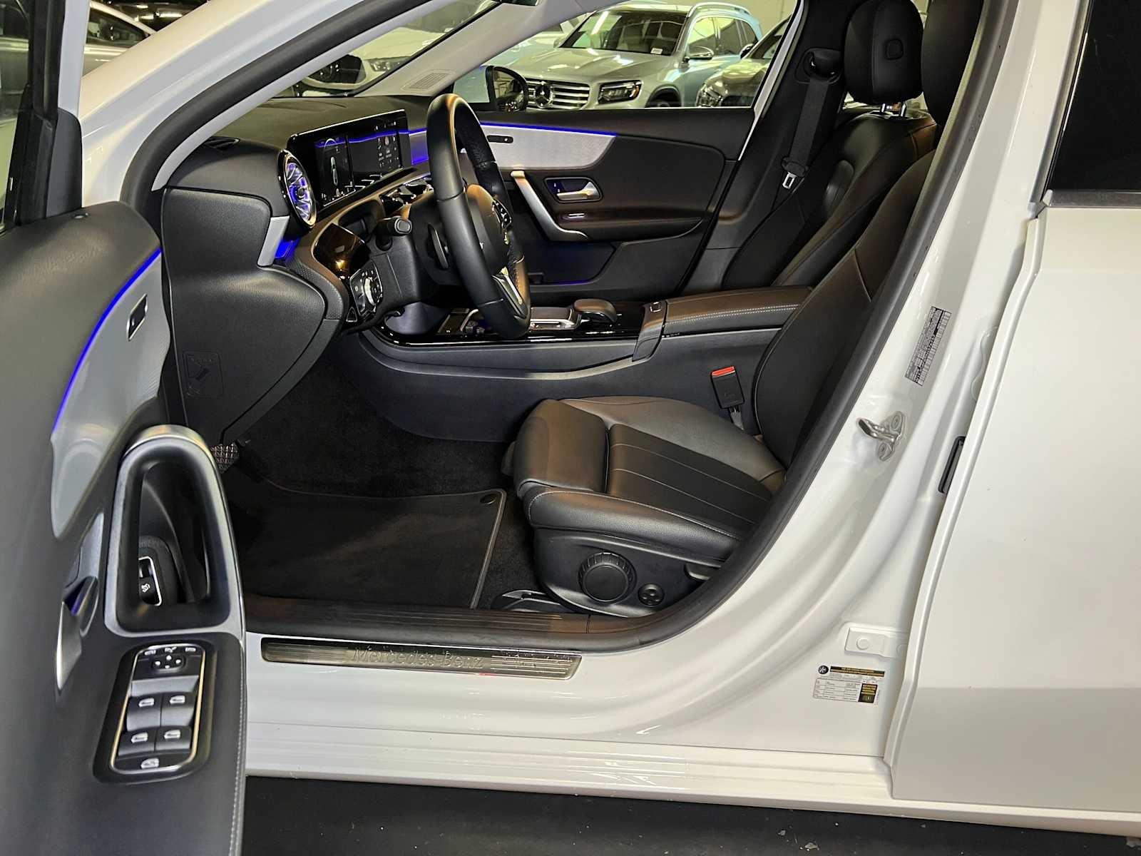2022 Mercedes-Benz A 220 4MATIC® Sedan