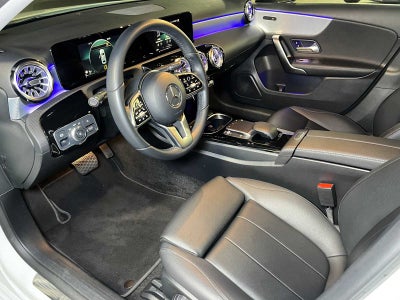 2022 Mercedes-Benz A 220 4MATIC® Sedan