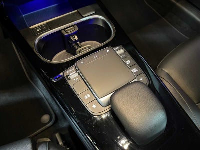 2022 Mercedes-Benz A 220 4MATIC® Sedan