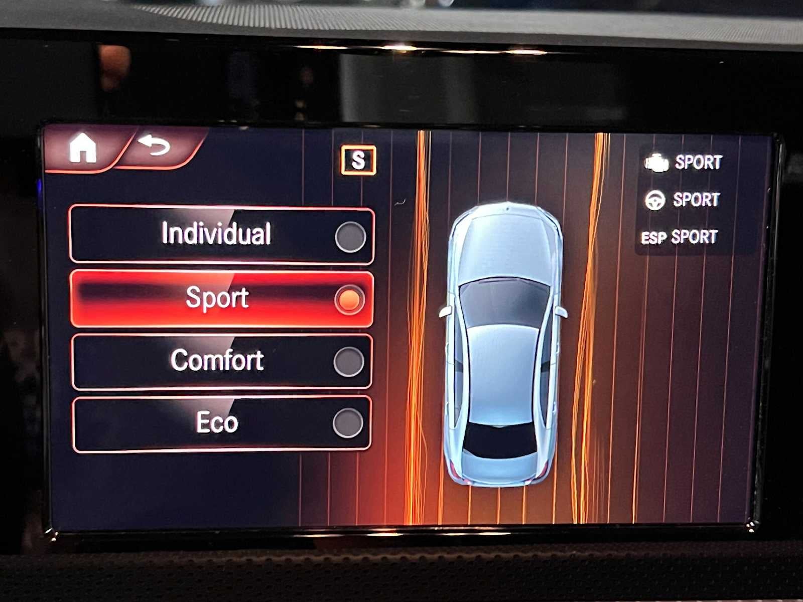 2022 Mercedes-Benz A 220 4MATIC® Sedan