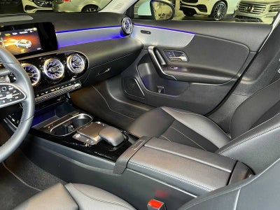 2022 Mercedes-Benz A 220 4MATIC® Sedan