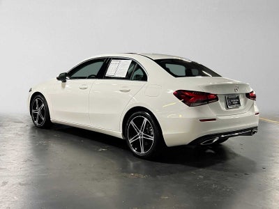 2022 Mercedes-Benz A 220 4MATIC® Sedan