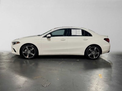 2022 Mercedes-Benz A 220 4MATIC® Sedan