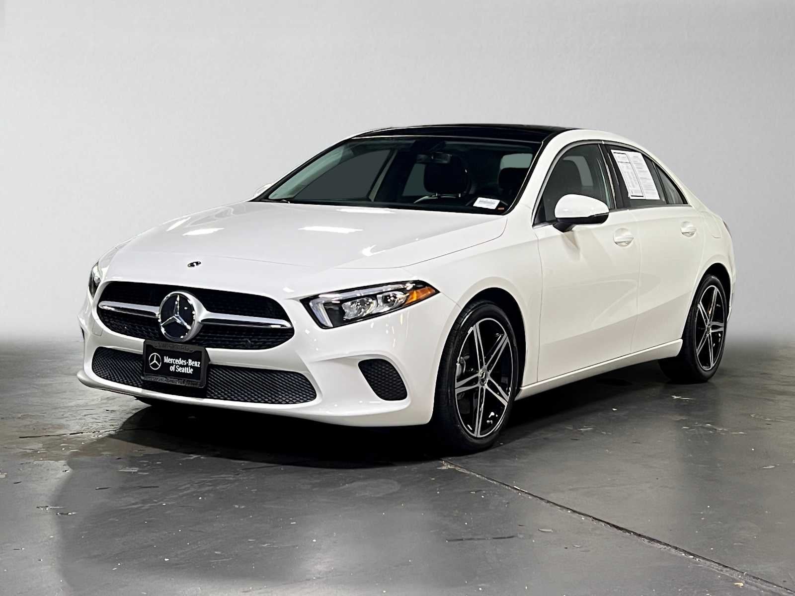 2022 Mercedes-Benz A 220 4MATIC® Sedan