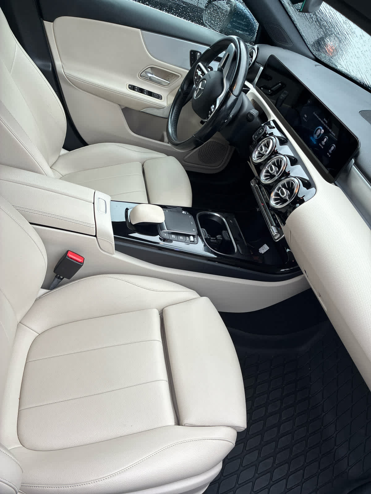 2021 Mercedes-Benz A 220 A 220