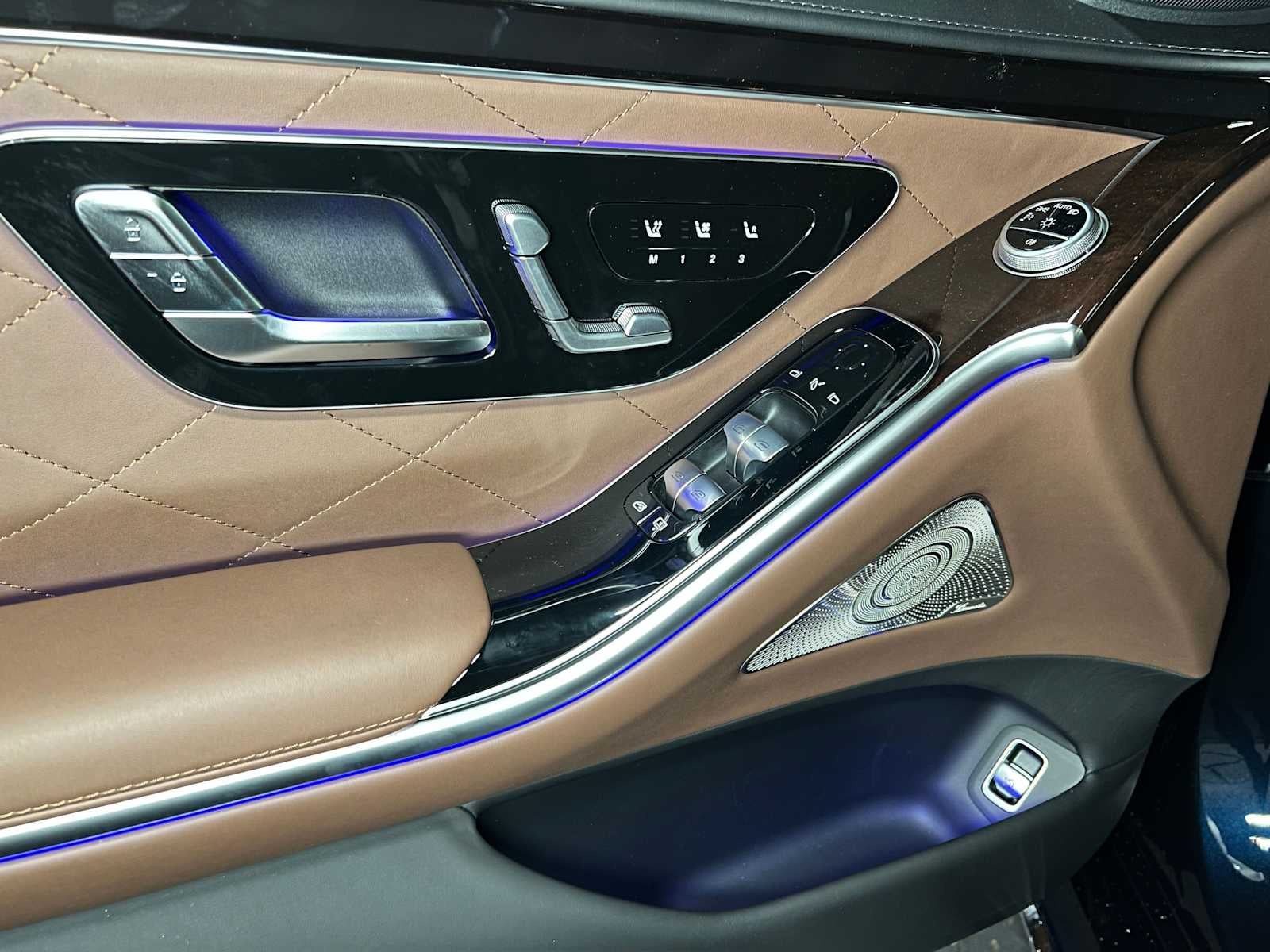 2026 Mercedes-Benz S 580e 4MATIC® Sedan