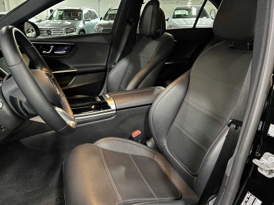 2024 Mercedes-Benz C 300 Sedan