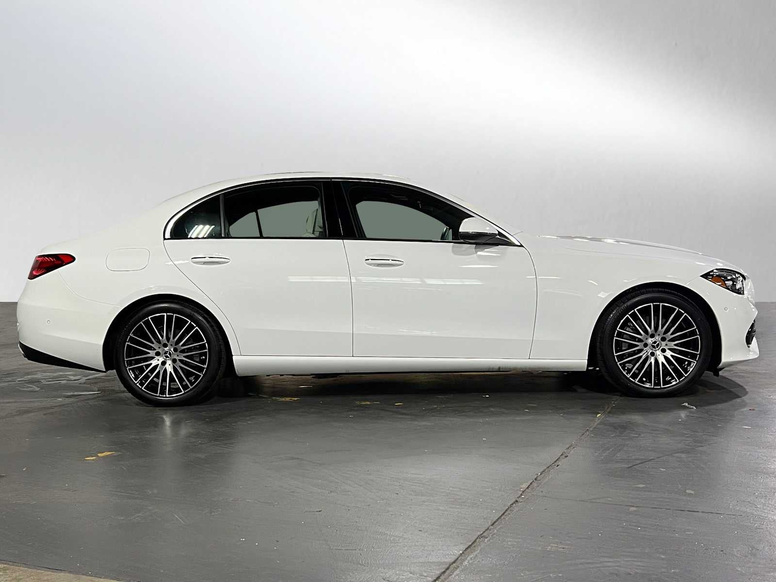 2025 Mercedes-Benz C 300 Sedan