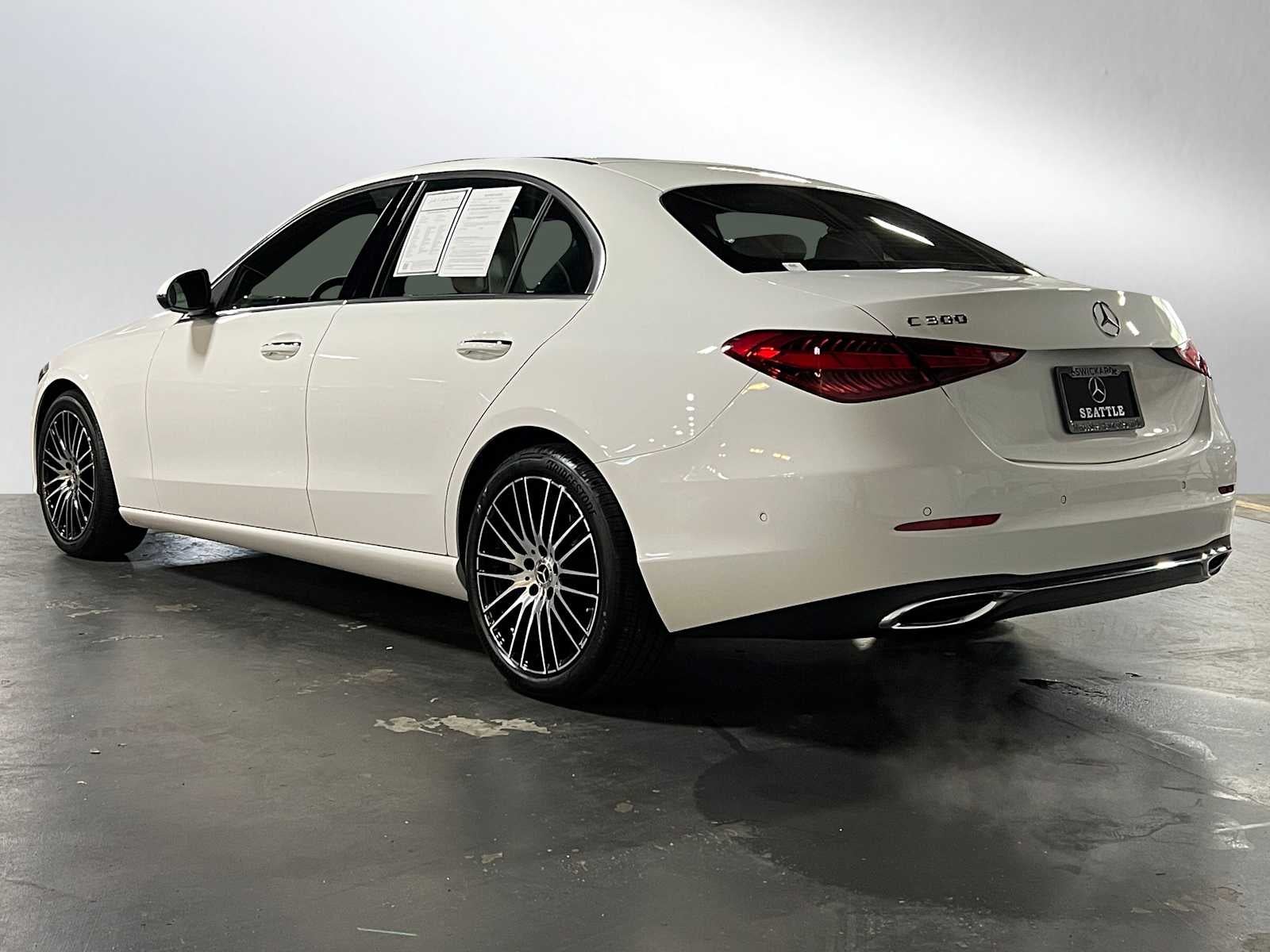 2025 Mercedes-Benz C 300 Sedan