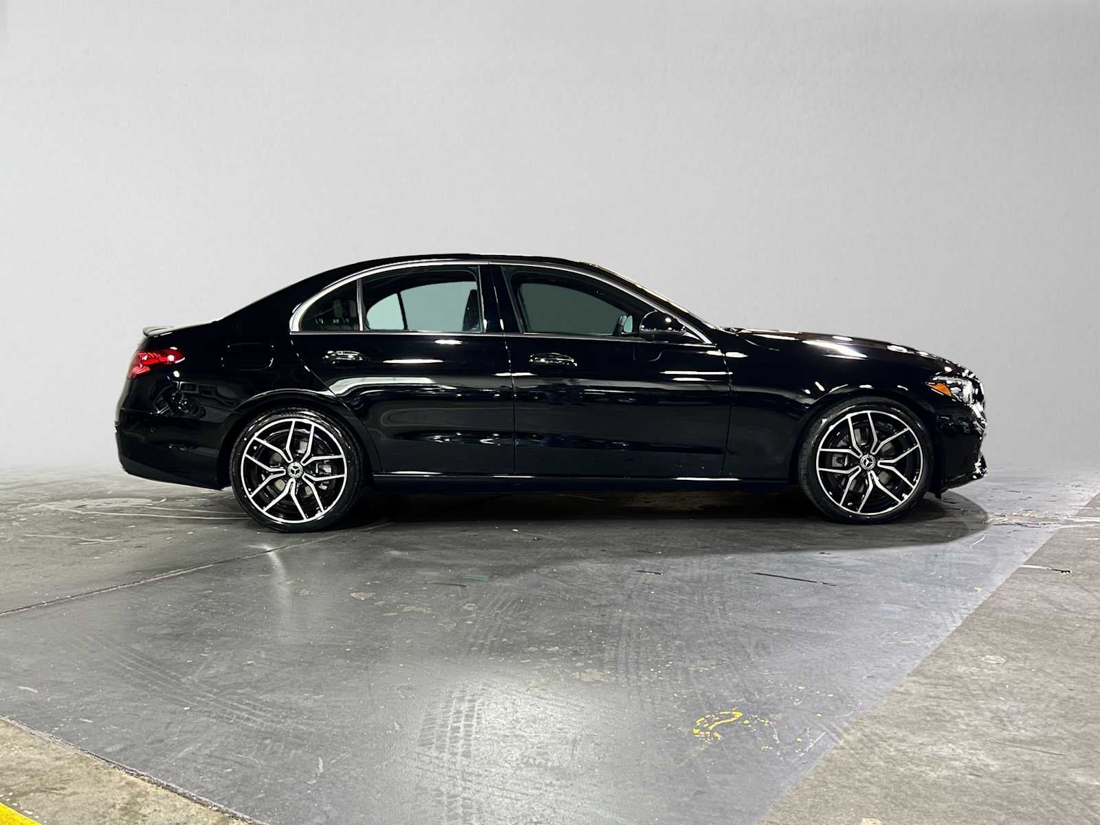 2026 Mercedes-Benz C 300 4MATIC® Sedan