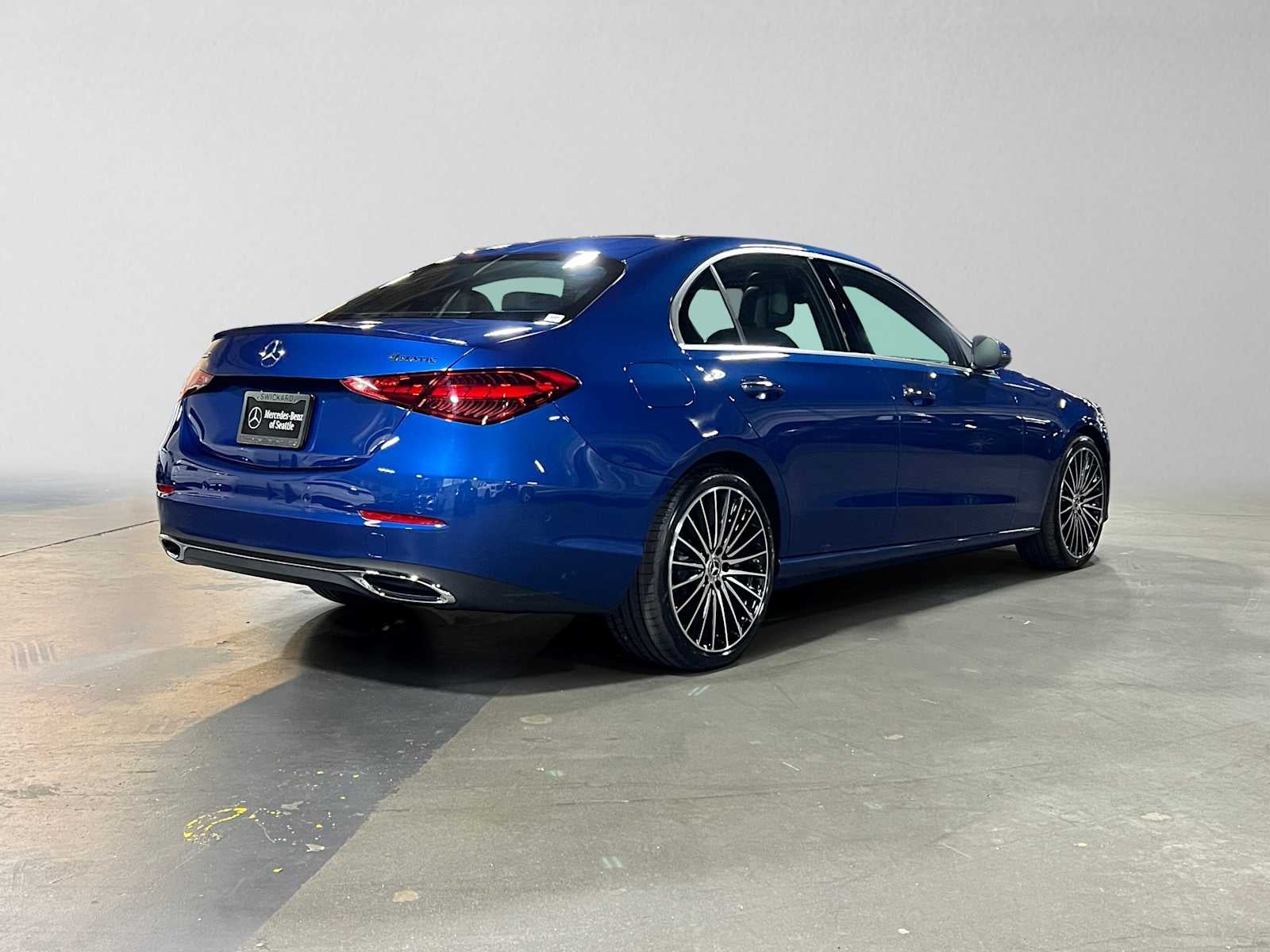 2027 Mercedes-Benz C 300 4MATIC® Sedan