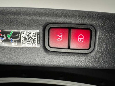 2026 Mercedes-Benz C 300 4MATIC® Sedan