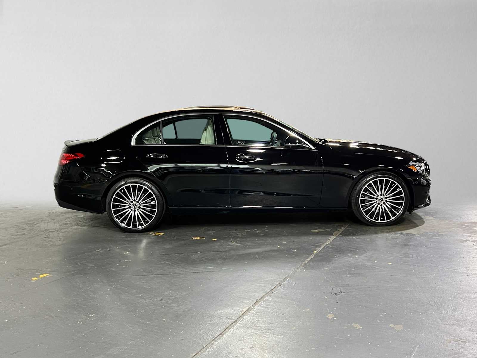 2026 Mercedes-Benz C 300 4MATIC® Sedan