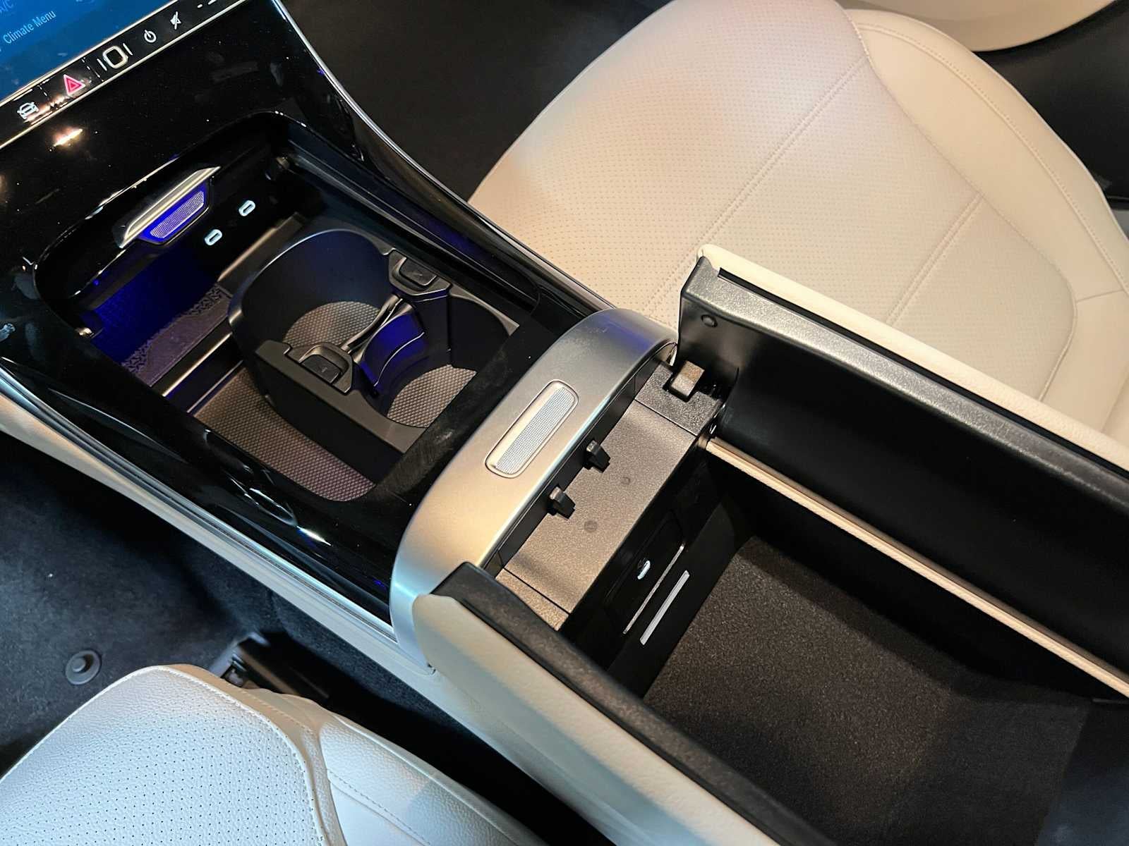 2026 Mercedes-Benz C 300 4MATIC® Sedan