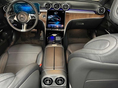 2025 Mercedes-Benz C 300 4MATIC® Sedan