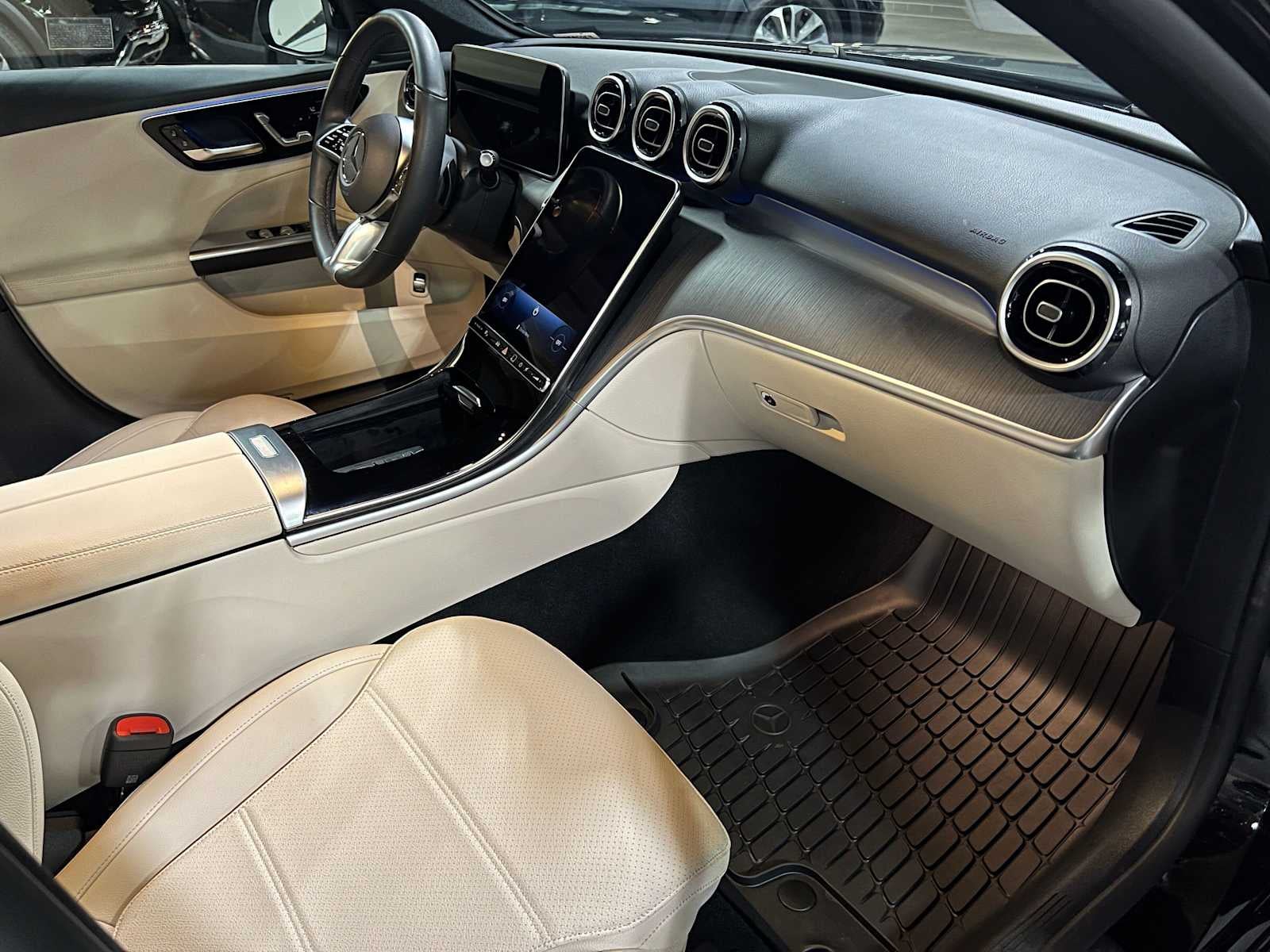 2026 Mercedes-Benz C 300 4MATIC® Sedan