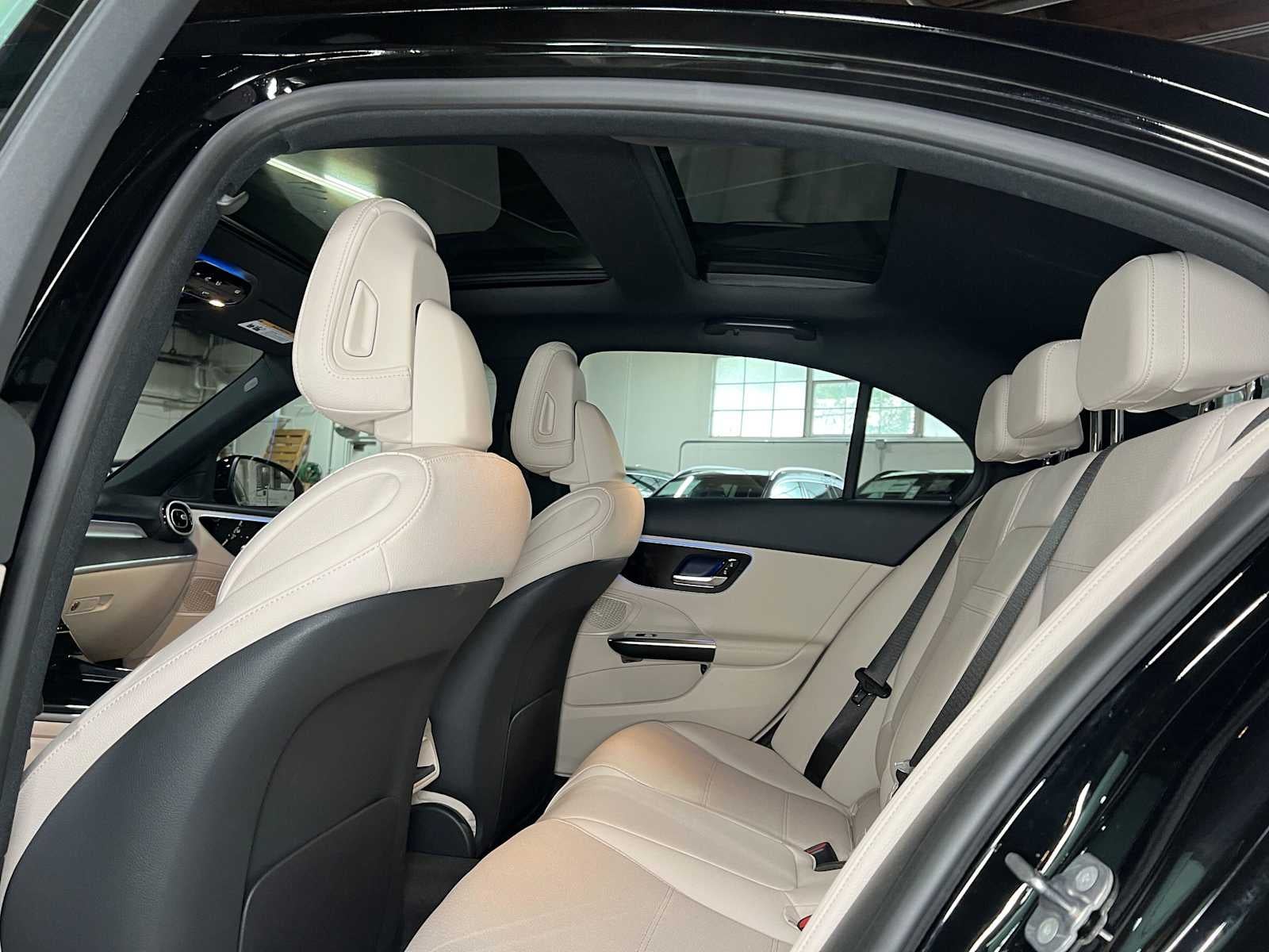 2026 Mercedes-Benz C 300 4MATIC® Sedan