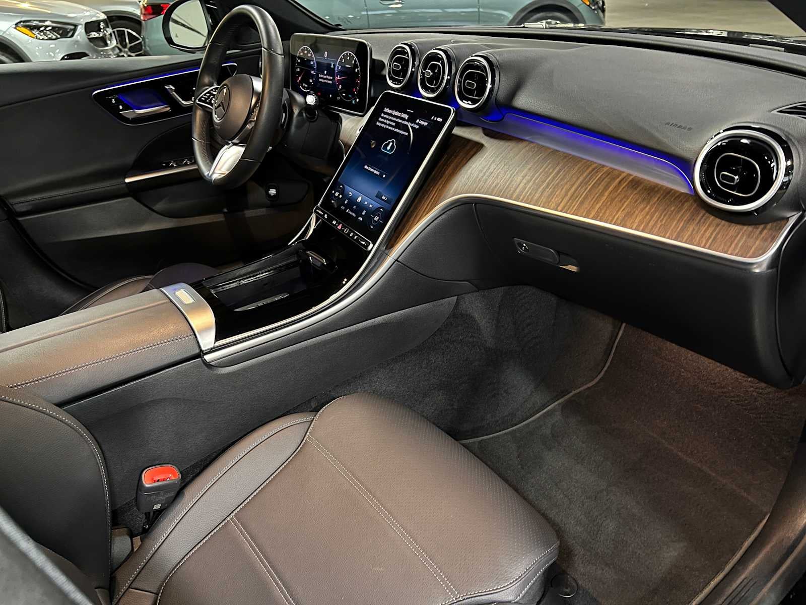 2025 Mercedes-Benz C 300 4MATIC® Sedan