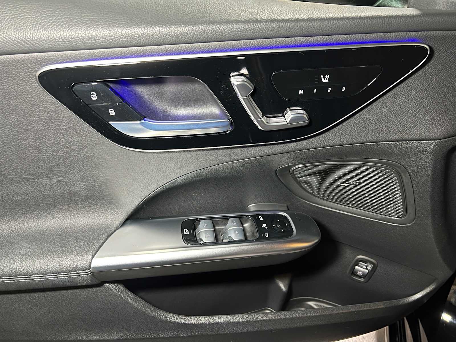 2025 Mercedes-Benz C 300 4MATIC® Sedan