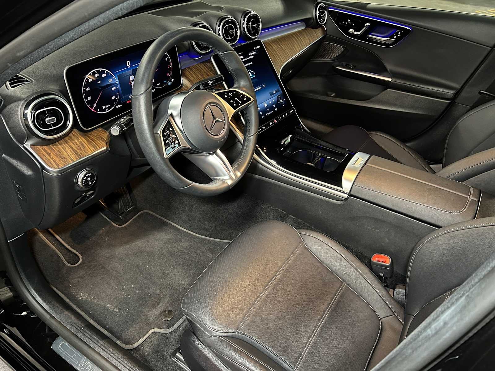 2025 Mercedes-Benz C 300 4MATIC® Sedan