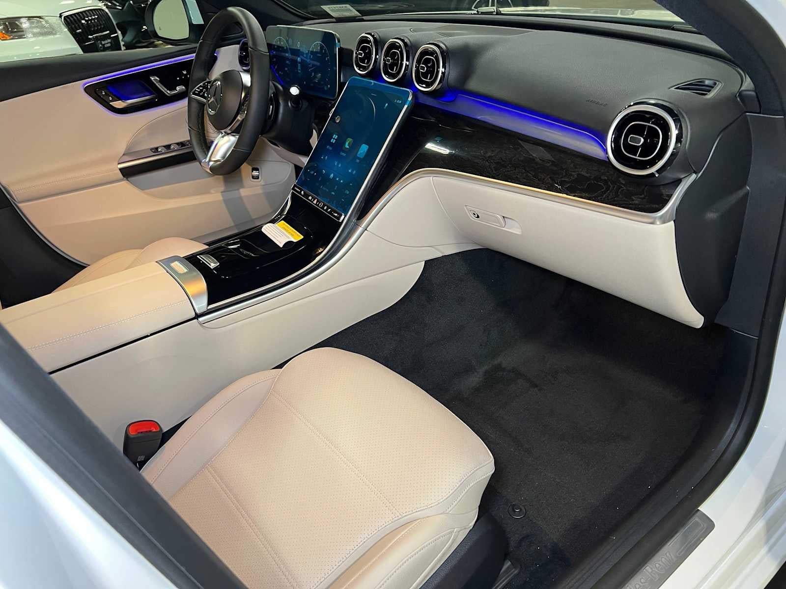 2026 Mercedes-Benz C 300 4MATIC® Sedan