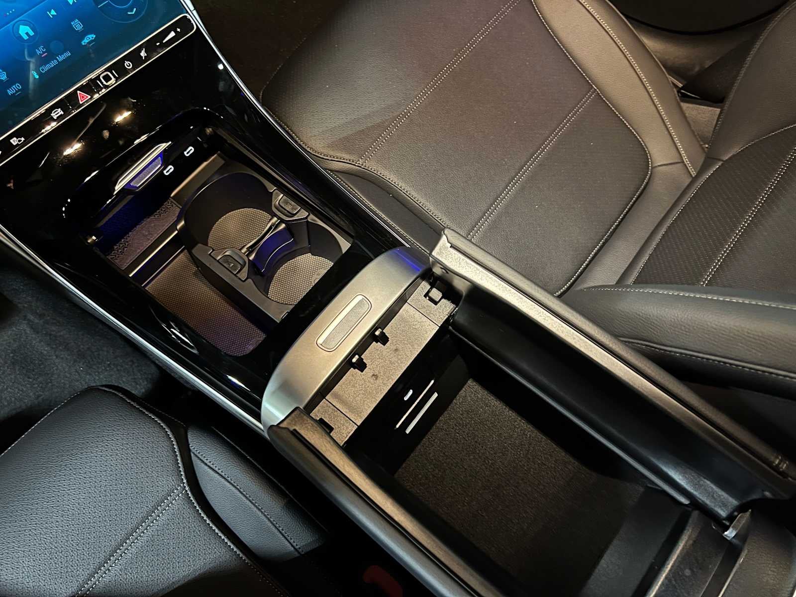 2026 Mercedes-Benz C 300 4MATIC® Sedan