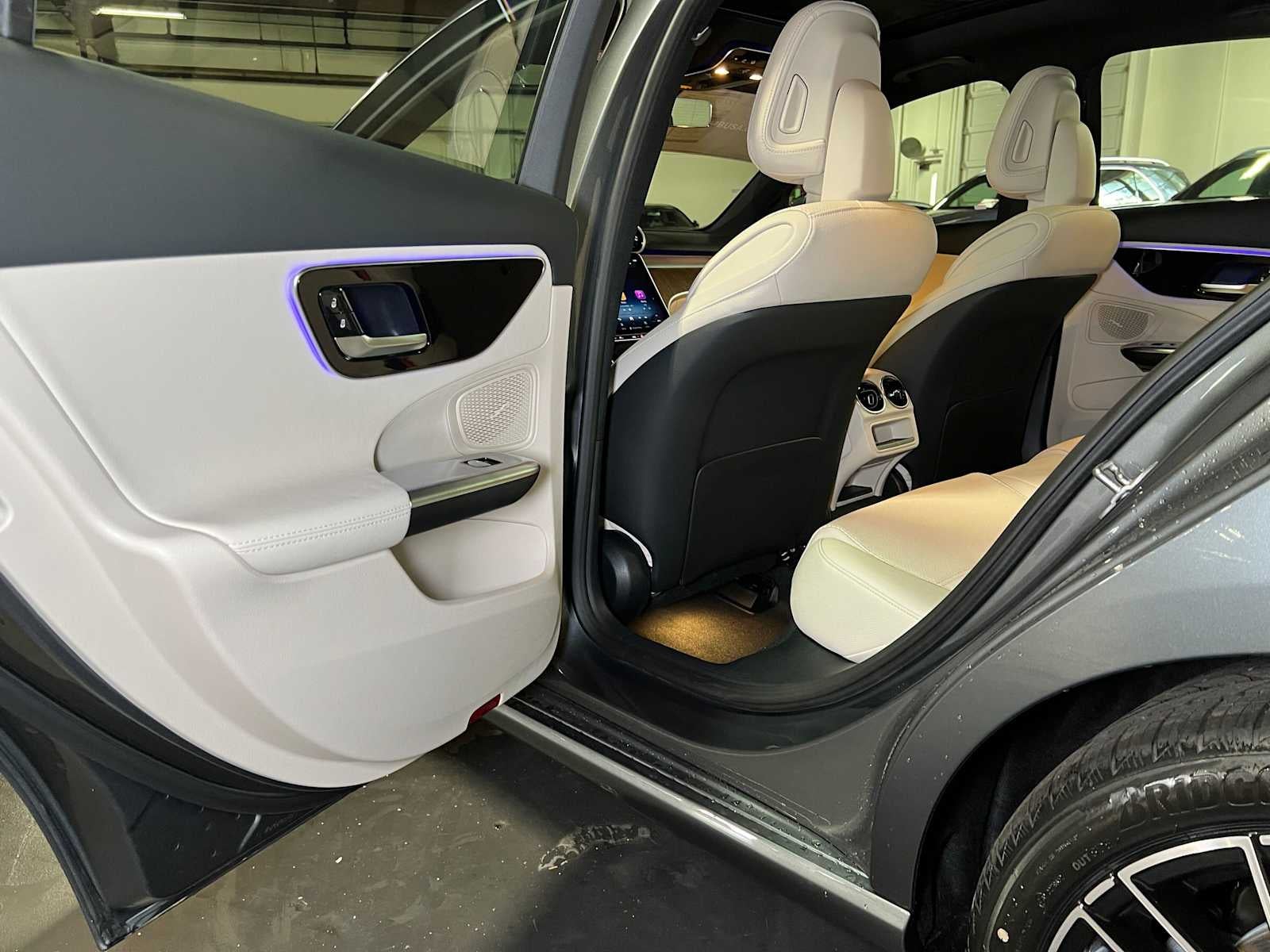 2026 Mercedes-Benz C 300 4MATIC® Sedan