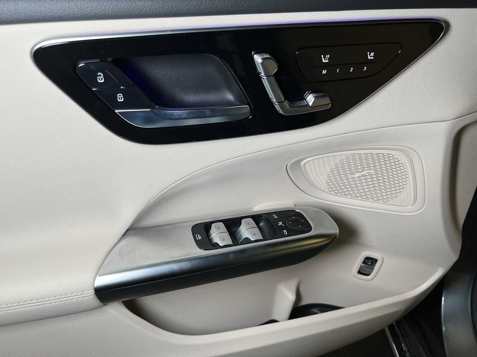 2026 Mercedes-Benz C 300 4MATIC® Sedan