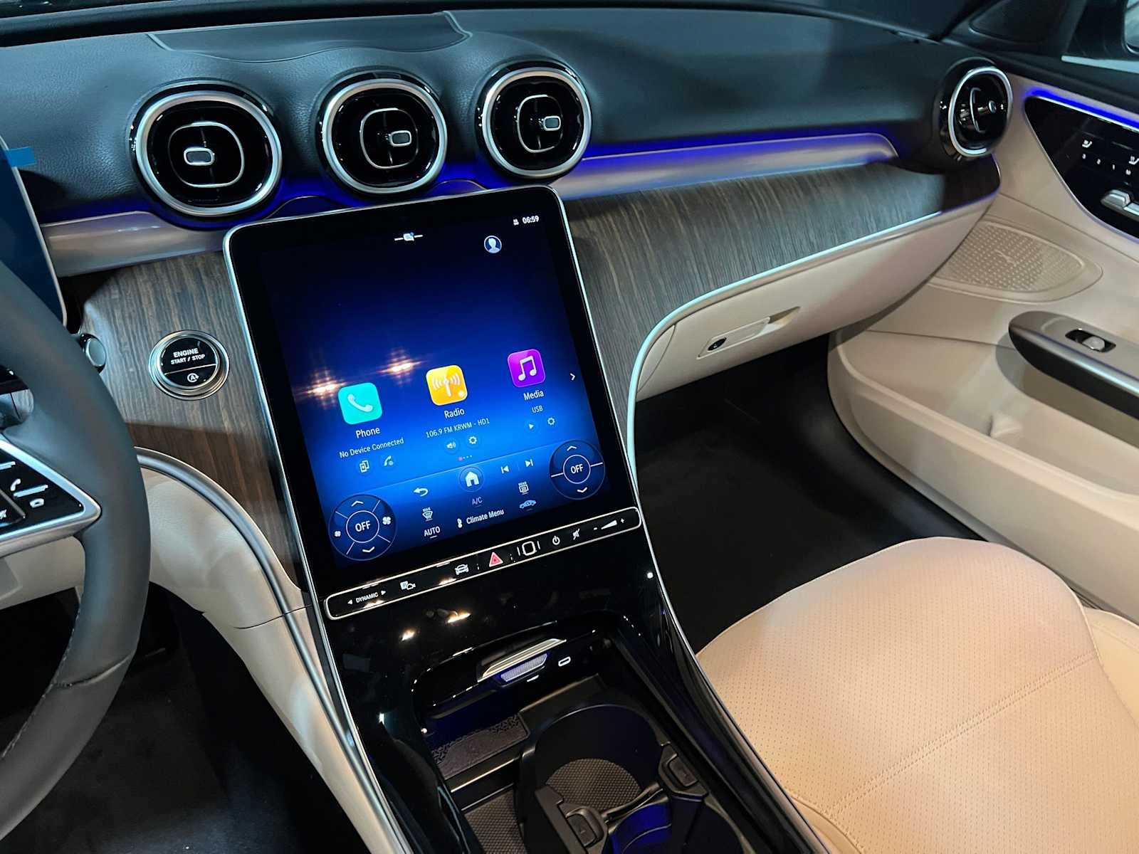 2026 Mercedes-Benz C 300 4MATIC® Sedan