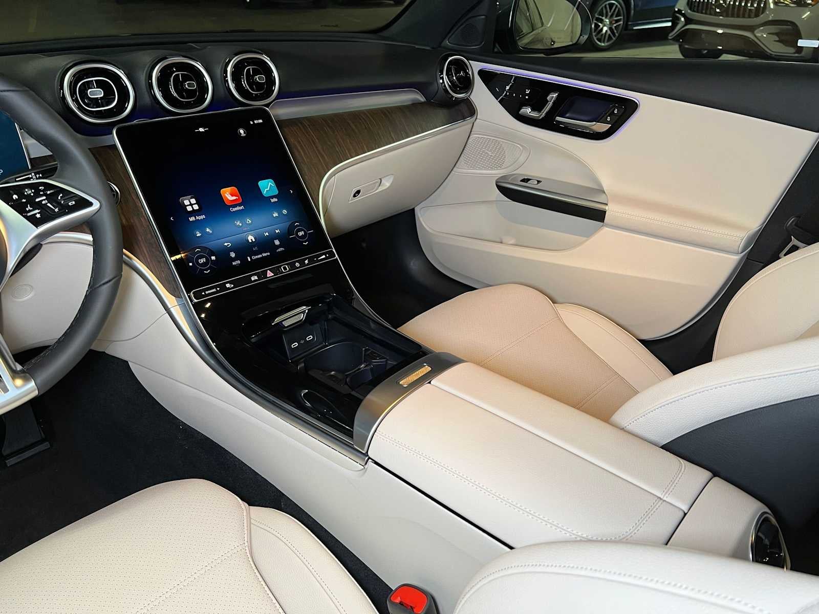 2026 Mercedes-Benz C 300 4MATIC® Sedan