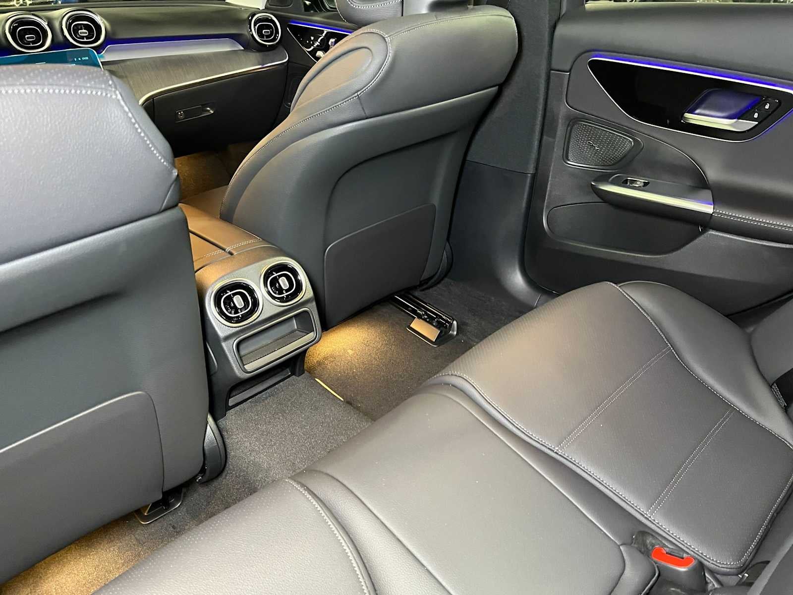 2027 Mercedes-Benz C 300 4MATIC® Sedan
