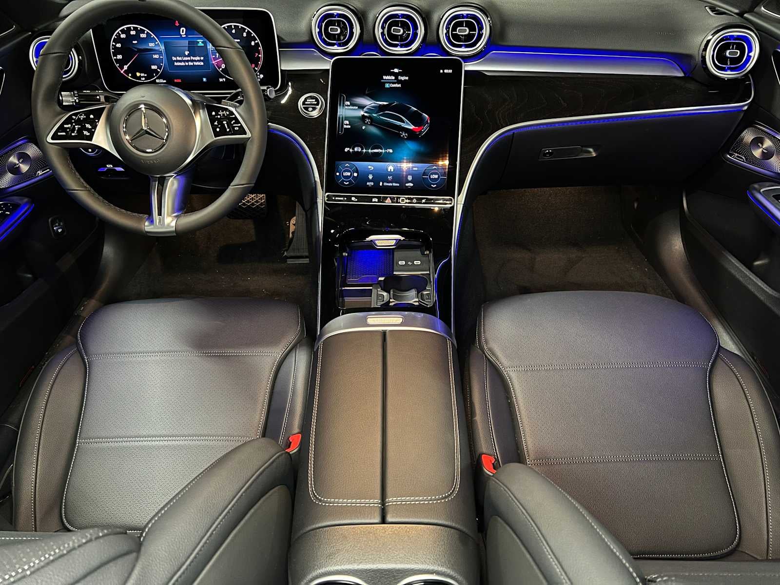 2025 Mercedes-Benz C 300 4MATIC® Sedan